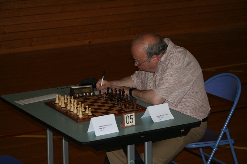 IMG_3932.JPG - Le MI Janos SZABOLCSI, un habitué...